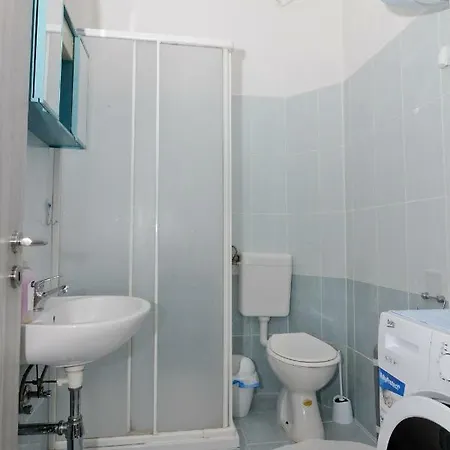 Apartmens Leona Lägenhet