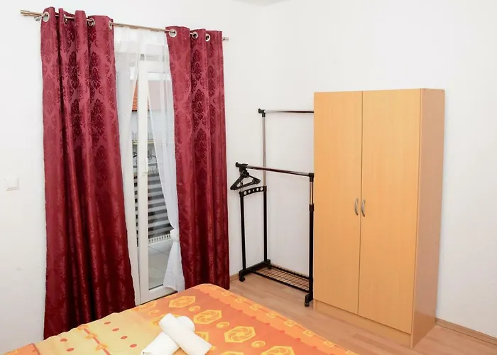 Apartmens Leona Задар