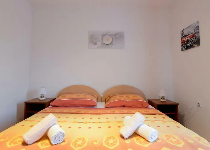 דירה Apartmens Leona