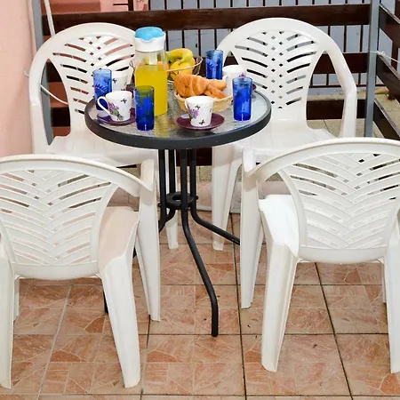 Apartmens Leona * Zára